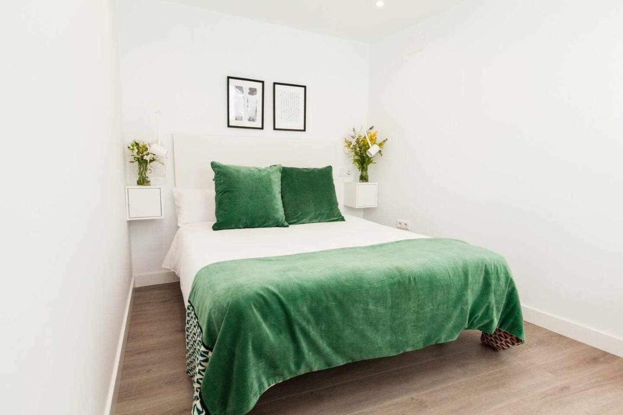 Isg Apartments Downtown Family Haven Free Parking Spot Sevilla Exterior foto